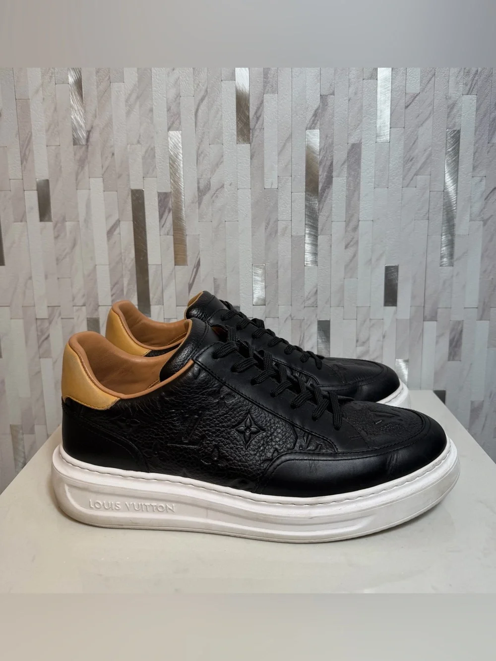 🎩Louis Vuitton Men’s Black Monogram Beverly Hills Sneakers Size 7.5UK/9US